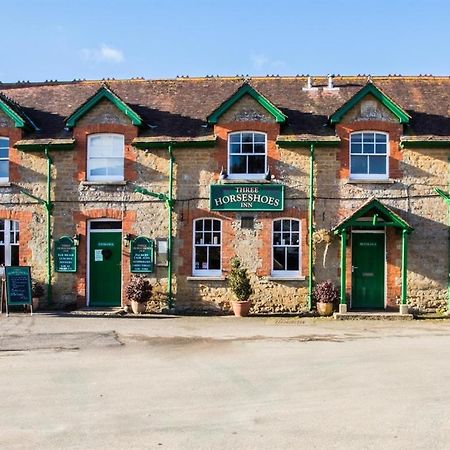 The Three Horseshoes Inn Bridport Buitenkant foto